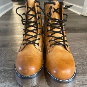 Roolee Elvis platform boots